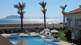 Villa PS01 by JoyLettings
