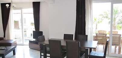 Villa PS06 by JoyLettings