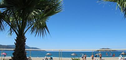 Villa SH14 by JoyLettings