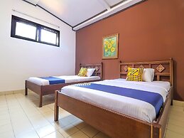 OYO 1927 Hotel Candra Adigraha