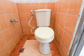 OYO 1927 Hotel Candra Adigraha