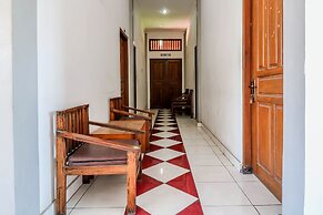 OYO 1927 Hotel Candra Adigraha