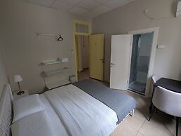 Hostel Roks