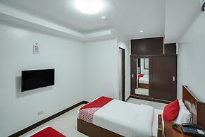 OYO 459 Offshore Hotel