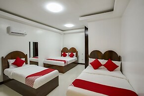 OYO 459 Offshore Hotel