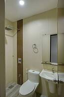 OYO 459 Offshore Hotel