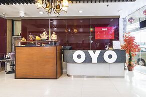 OYO 416 Lucky Hotel