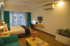 Four Leaf Service Suites