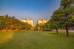 Four Leaf Service Suites