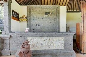 OYO 1762 Hotel Astiti Graha Tanah Lot