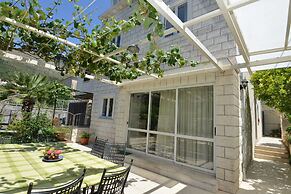 Villa Elly Apartments