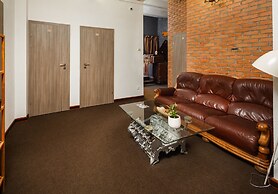 Mezzanine White