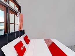 Super OYO 1356 Gusti Residence