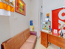 Super OYO 1356 Gusti Residence