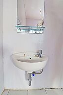 Super OYO 1356 Gusti Residence