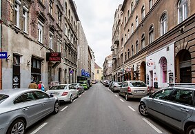 Akacfa 57 Apartment I.