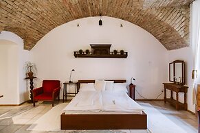 Hunyadi 4 Apartment I.