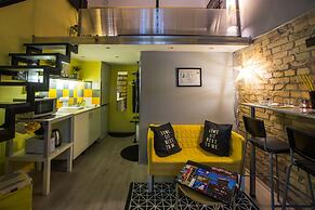 Kertesz 27 Apartment I.