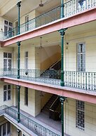 Oktober 6 6 Apartment