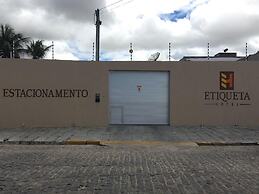 Etiqueta Hotel