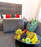 BARONHAUS Aparthotel & Suites