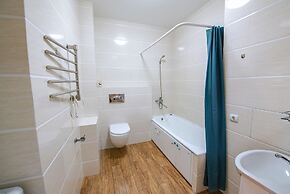 Apartment on Leonova 66