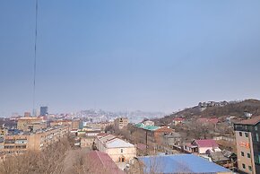 Apartment on Leonova 21A