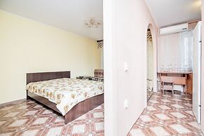 Apartment on Bestuzheva 23