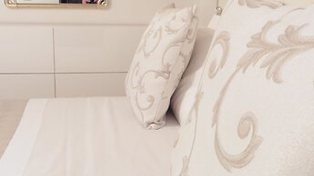 Tirreno Beachfront Apartments