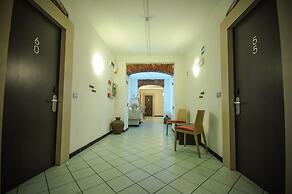 Tirreno Beachfront Apartments