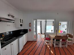 Jack's Apartments & Suites