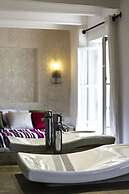 Jack's Apartments & Suites