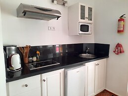 Jack's Apartments & Suites