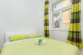 Central Jardin Guesthouse