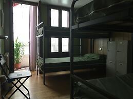 Albergue Azabache - Hostel