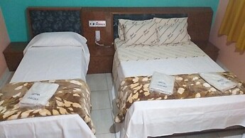 Hotel Lado Leste