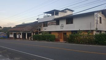 El Albergue Español Hostel