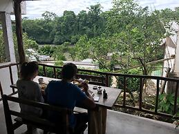 El Albergue Español Hostel