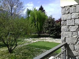 B&B Carunei