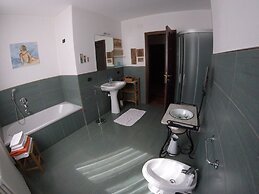 B&B Carunei