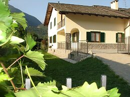 B&B Carunei