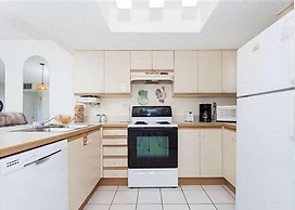 2 Bed, 2 Bath, Upgraded, Pool View - Ocean Village Club E35