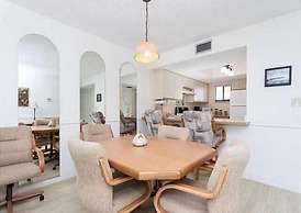 2 Bed, 2 Bath, Upgraded, Pool View - Ocean Village Club E35