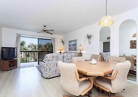 2 Bed, 2 Bath, Upgraded, Pool View - Ocean Village Club E35