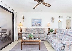 2 Bed, 2 Bath, Upgraded, Pool View - Ocean Village Club E35