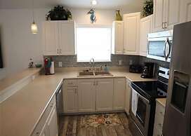 4 BR, 3 BA, Ocean View, Sun Deck - Ultimate Paradise
