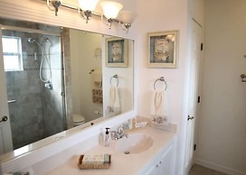 4 BR, 3 BA, Ocean View, Sun Deck - Ultimate Paradise
