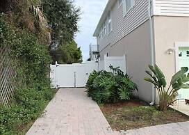 4 BR, 3 BA, Ocean View, Sun Deck - Ultimate Paradise