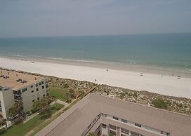 Oceanfront, 1 Bedroom Studio - Four Winds 10D