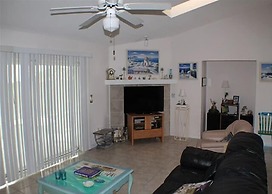 Pet Friendly, Oceanfront, 3 Bed, 2 Bath - Ocean Paradise